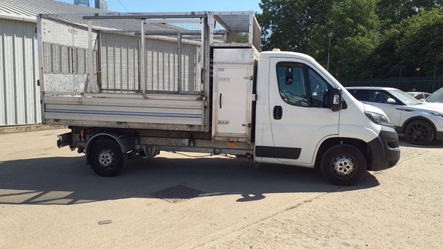 View our PEUGEOT BOXER