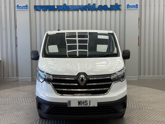 RENAULT TRAFIC at White Hire and Sales (WHS World)