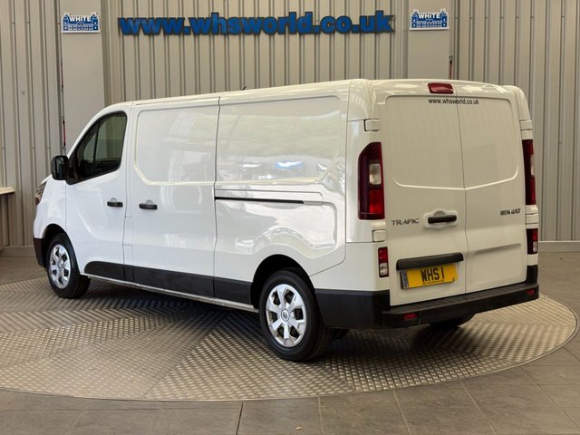 RENAULT TRAFIC at White Hire and Sales (WHS World)