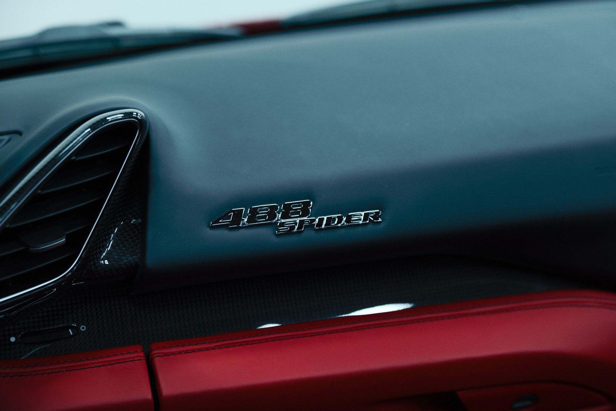 USED 2019 19 FERRARI 488 3.9T V8 Spider  