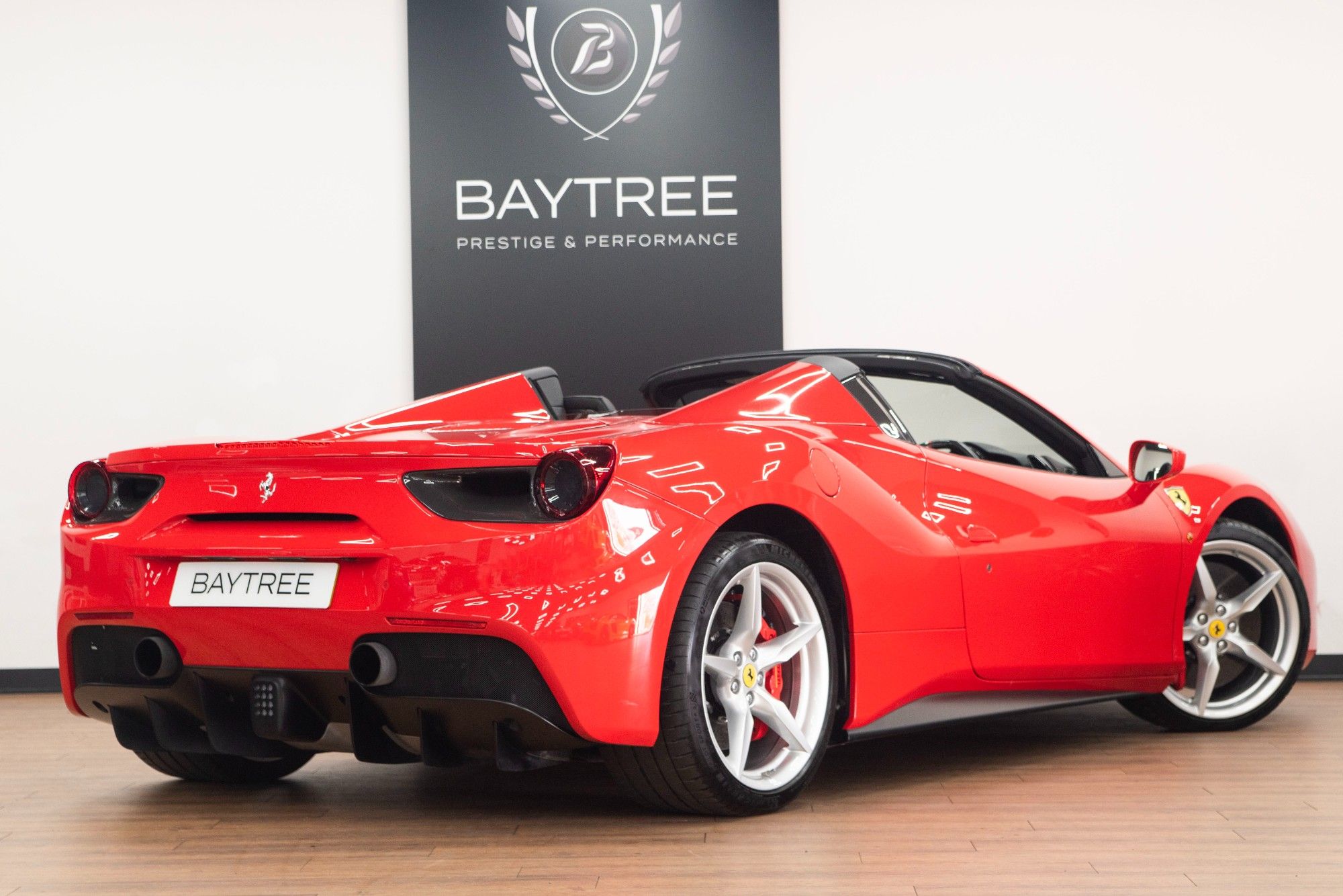 USED 2019 19 FERRARI 488 3.9T V8 Spider  