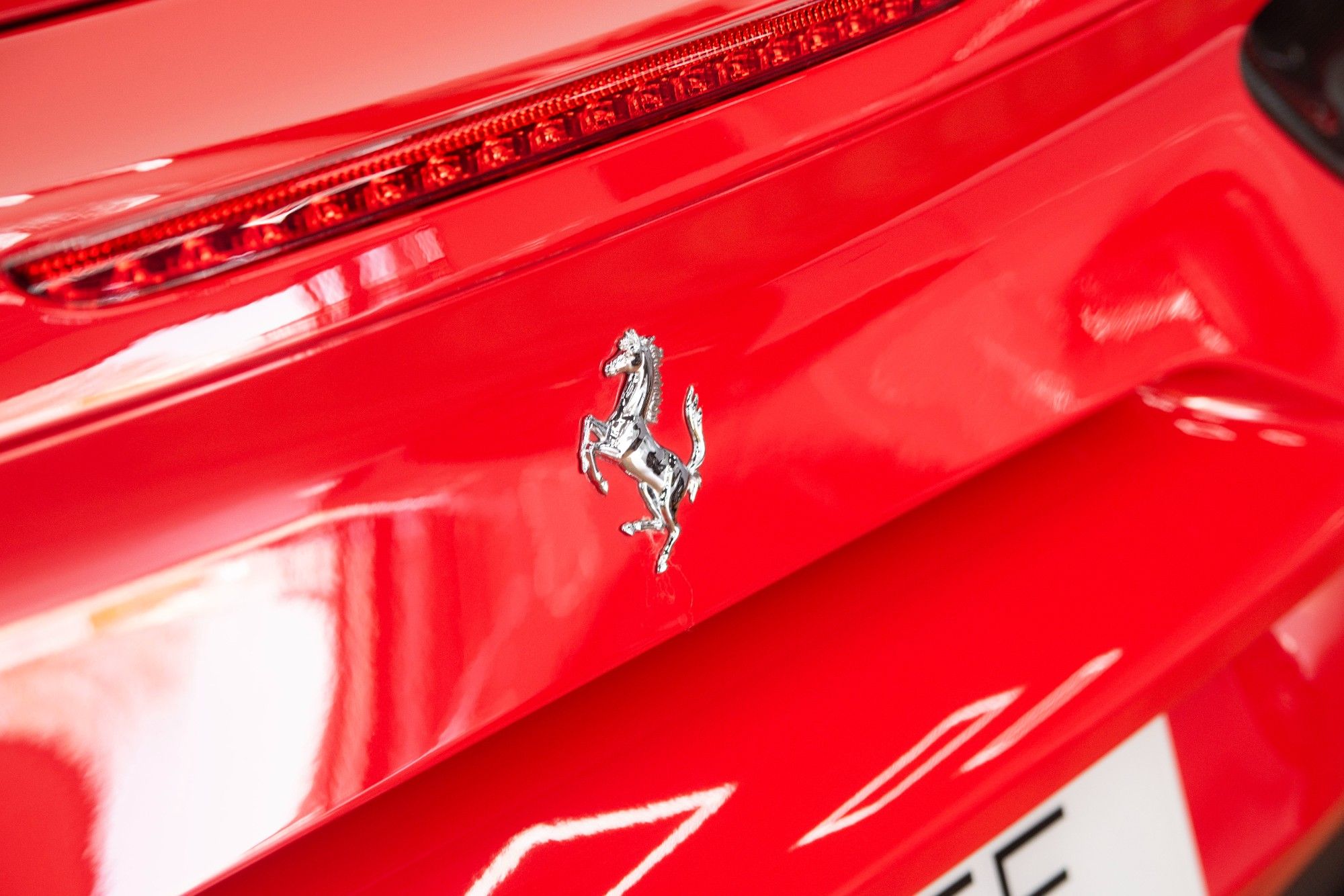 USED 2019 19 FERRARI 488 3.9T V8 Spider  