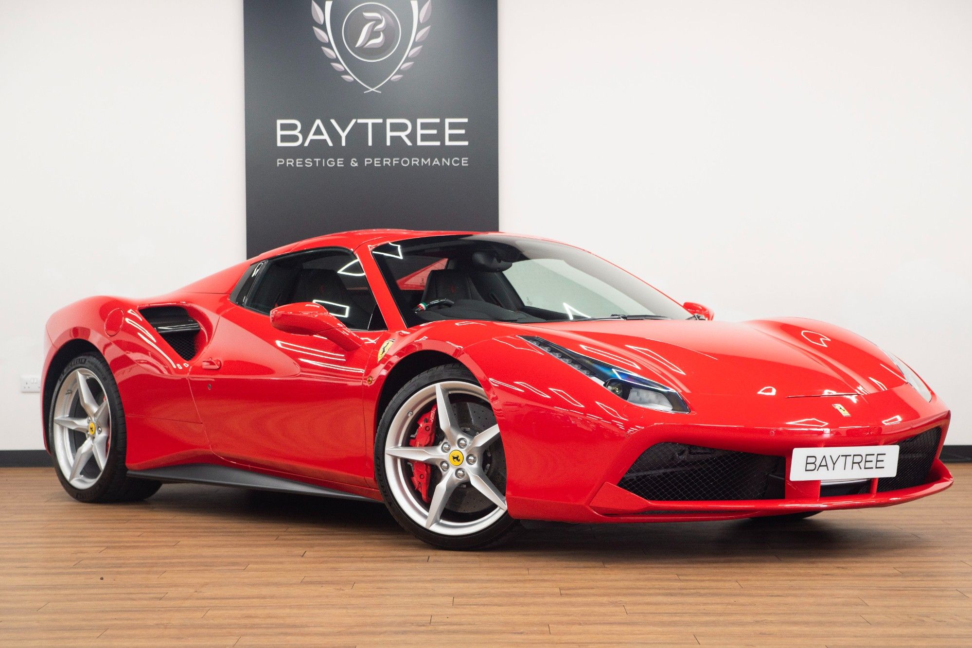 USED 2019 19 FERRARI 488 3.9T V8 Spider  