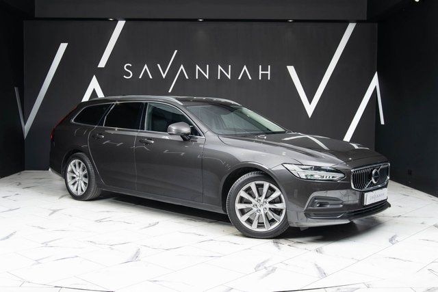 View our VOLVO V90