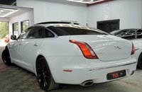 USED 2014 14 JAGUAR XJ 3.0d V6 Premium Luxury Saloon 4dr Diesel Auto Euro 5 (s/s) (LWB) (275 ps) HEATED REAR SEATS! JUST SERVICED!