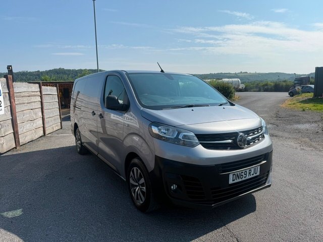 View our VAUXHALL VIVARO