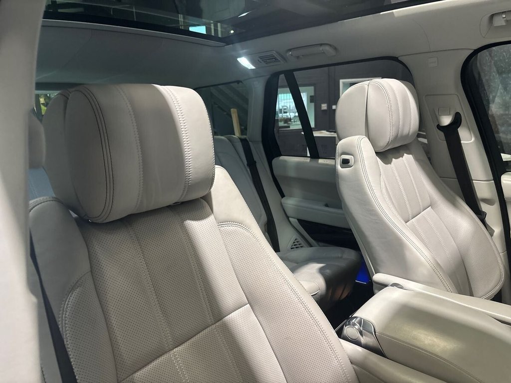 USED 2017 67 LAND ROVER RANGE ROVER 4.4 SD V8 Autobiography SUV 5dr Diesel Auto 4WD Euro 6 (s/s) (339 ps) REAR SCREENS|HUD|WOOD S WHEEL