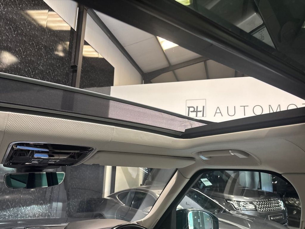 USED 2017 67 LAND ROVER RANGE ROVER 4.4 SD V8 Autobiography SUV 5dr Diesel Auto 4WD Euro 6 (s/s) (339 ps) REAR SCREENS|HUD|WOOD S WHEEL