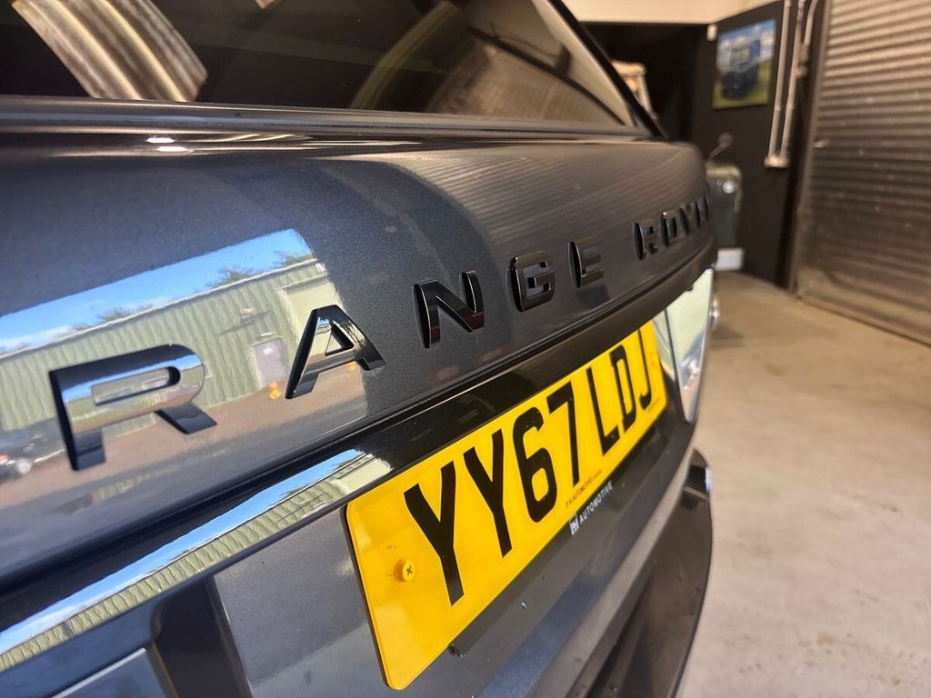 USED 2017 67 LAND ROVER RANGE ROVER 4.4 SD V8 Autobiography SUV 5dr Diesel Auto 4WD Euro 6 (s/s) (339 ps) REAR SCREENS|HUD|WOOD S WHEEL