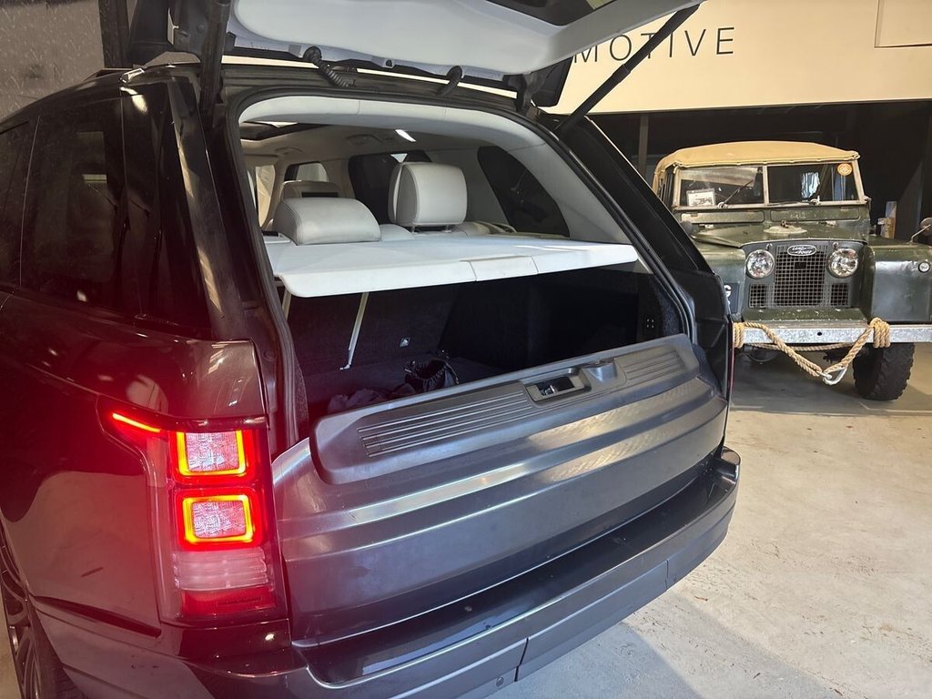 USED 2017 67 LAND ROVER RANGE ROVER 4.4 SD V8 Autobiography SUV 5dr Diesel Auto 4WD Euro 6 (s/s) (339 ps) REAR SCREENS|HUD|WOOD S WHEEL