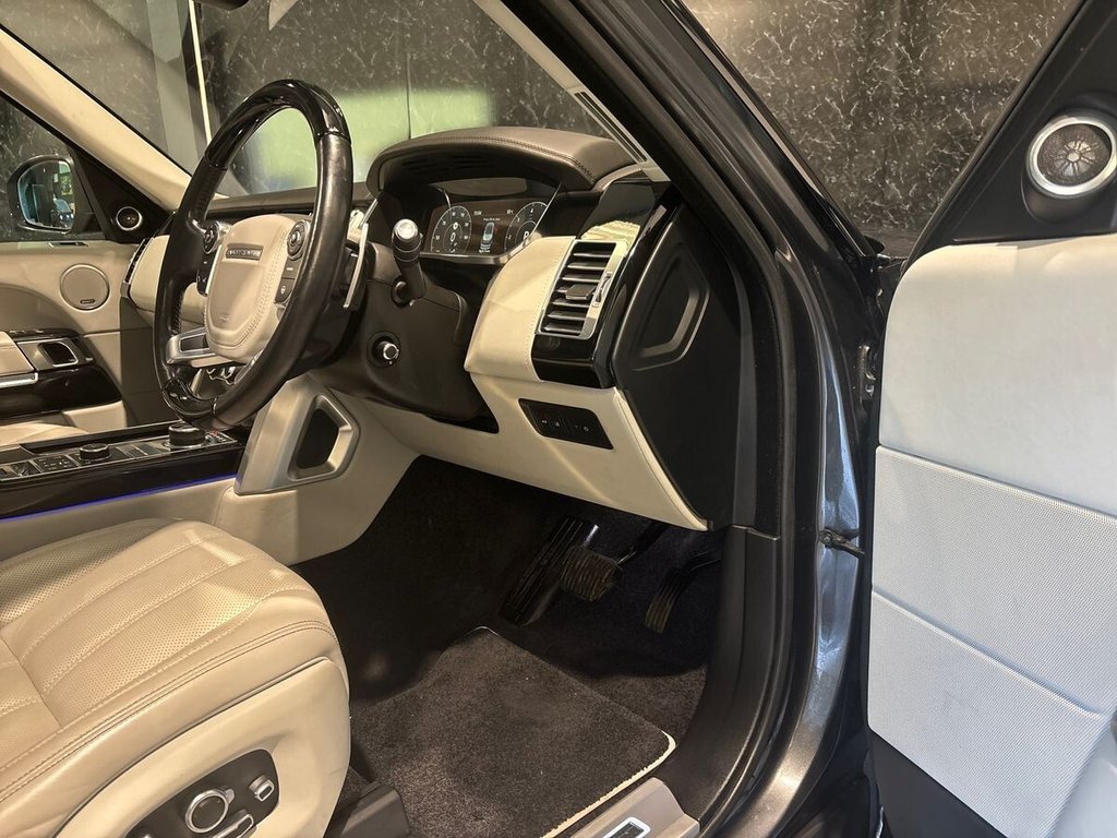USED 2017 67 LAND ROVER RANGE ROVER 4.4 SD V8 Autobiography SUV 5dr Diesel Auto 4WD Euro 6 (s/s) (339 ps) REAR SCREENS|HUD|WOOD S WHEEL