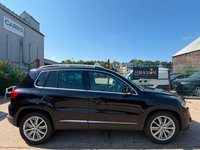 USED 2014 64 VOLKSWAGEN TIGUAN 2.0 TDI BlueMotion Tech Match 2WD Euro 5 (s/s) 5dr PAN ROOF GREAT VALUE NEW MOT