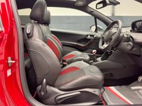 USED 2017 67 PEUGEOT 208 1.6 THP GTi Prestige Hatchback 3dr Petrol Manual Euro 6 (s/s) (208 ps) Fixed Pan Roof / App Connect