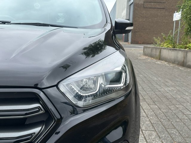 View our FORD KUGA