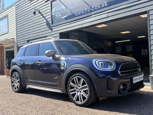 View our MINI COUNTRYMAN
