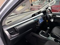 USED 2022 71 TOYOTA HILUX 2.4 D-4D Icon Pickup Double Cab 4dr Diesel Manual 4WD Euro 6 (s/s) (150 ps) REVERSE CAMERA+12 MONTHS MOT