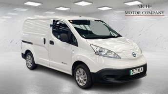 View our NISSAN e-NV200