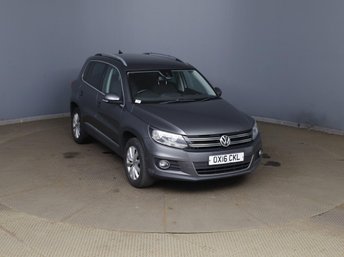 2016 VOLKSWAGEN TIGUAN 2.0 TDI BLUEMOTION TECH MATCH 4WD EURO 5 S S 5DR 2016... photo