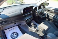 USED 2023 23 HYUNDAI I20 1.0 T-GDi MHEV Premium Hatchback 5dr Petrol Hybrid DCT Euro 6 (s/s) (100 ps) 1 OWNER FROM NEW + LOW MILES + LOWER INSURANCE GROUP!