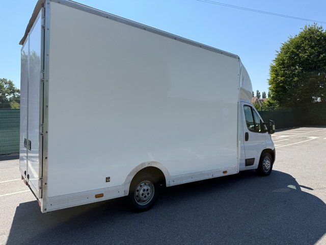 View our PEUGEOT BOXER