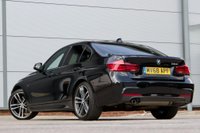 USED 2018 68 BMW 3 SERIES 2.0 320i M Sport Shadow Edition Auto Euro 6 (s/s) 4dr PRONAV-H&K-REAR CAMERA- 19'S