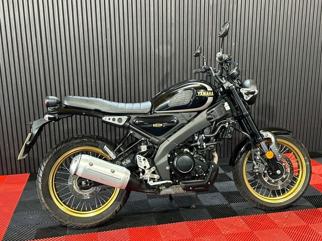 View our YAMAHA XSR125