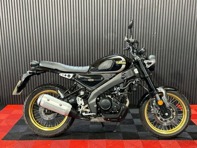 View our YAMAHA XSR125
