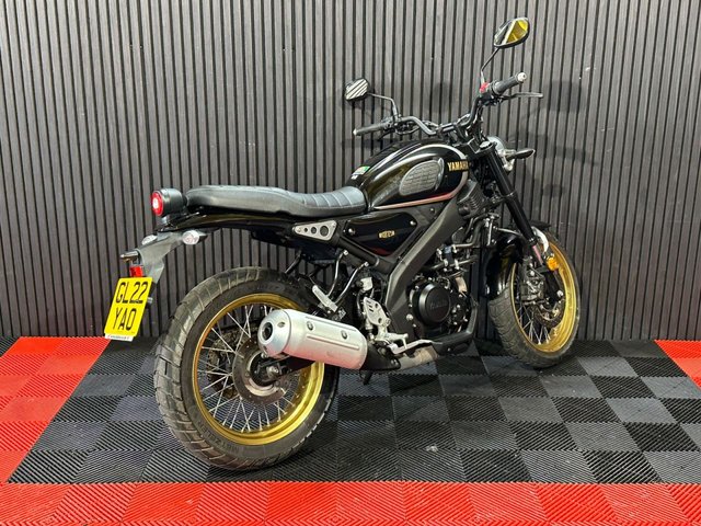View our YAMAHA XSR125