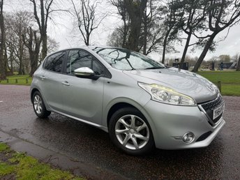 View our PEUGEOT 208