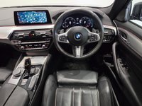 USED 2019 19 BMW 5 SERIES 2.0 520d M Sport Touring 5dr Diesel Auto xDrive Euro 6 (s/s) (190 ps) 