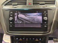 USED 2017 67 VOLKSWAGEN TIGUAN 2.0 TDI R-Line SUV 5dr Diesel DSG 4Motion Euro 6 (s/s) (150 ps) SAT-NAV + PANORAMIC SUNROOF + HEATED SEATS + PARKING SENSORS