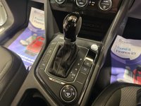 USED 2017 67 VOLKSWAGEN TIGUAN 2.0 TDI R-Line SUV 5dr Diesel DSG 4Motion Euro 6 (s/s) (150 ps) SAT-NAV + PANORAMIC SUNROOF + HEATED SEATS + PARKING SENSORS