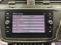 USED 2017 67 VOLKSWAGEN TIGUAN 2.0 TDI R-Line SUV 5dr Diesel DSG 4Motion Euro 6 (s/s) (150 ps) SAT-NAV + PANORAMIC SUNROOF + HEATED SEATS + PARKING SENSORS