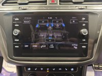USED 2017 67 VOLKSWAGEN TIGUAN 2.0 TDI R-Line SUV 5dr Diesel DSG 4Motion Euro 6 (s/s) (150 ps) SAT-NAV + PANORAMIC SUNROOF + HEATED SEATS + PARKING SENSORS