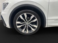 USED 2017 67 VOLKSWAGEN TIGUAN 2.0 TDI R-Line SUV 5dr Diesel DSG 4Motion Euro 6 (s/s) (150 ps) SAT-NAV + PANORAMIC SUNROOF + HEATED SEATS + PARKING SENSORS