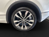 USED 2017 67 VOLKSWAGEN TIGUAN 2.0 TDI R-Line SUV 5dr Diesel DSG 4Motion Euro 6 (s/s) (150 ps) SAT-NAV + PANORAMIC SUNROOF + HEATED SEATS + PARKING SENSORS