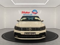 USED 2017 67 VOLKSWAGEN TIGUAN 2.0 TDI R-Line SUV 5dr Diesel DSG 4Motion Euro 6 (s/s) (150 ps) SAT-NAV + PANORAMIC SUNROOF + HEATED SEATS + PARKING SENSORS