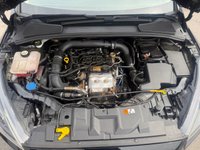 USED 2015 65 FORD FOCUS 1.0T EcoBoost Zetec Hatchback 5dr Petrol Manual Euro 6 (s/s) (100 ps) 10 service stamps &pound;20.00 tax