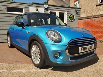 2016 MINI HATCH