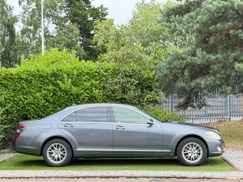 USED 2007 57 MERCEDES-BENZ S-CLASS 3.0 S320 CDI V6 Saloon 4dr Diesel G-Tronic Euro 4 (231 ps) PAN ROOF, S/CLOSE DOORS, 2KEYS