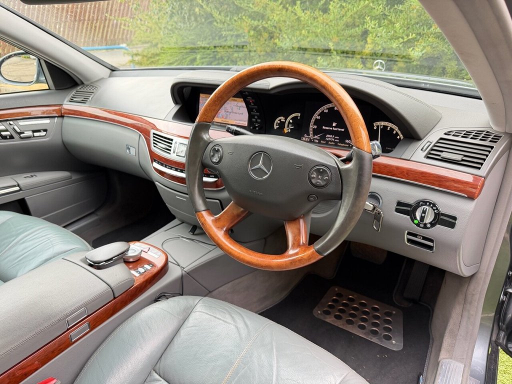 USED 2007 57 MERCEDES-BENZ S-CLASS 3.0 S320 CDI V6 Saloon 4dr Diesel G-Tronic Euro 4 (231 ps) PAN ROOF, S/CLOSE DOORS, 2KEYS