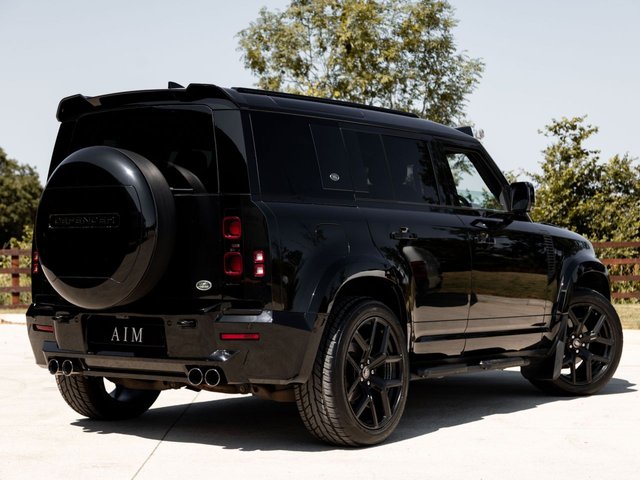 View our LAND ROVER DEFENDER 110