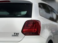 USED 2016 66 VOLKSWAGEN POLO 1.2 TSI BlueMotion Tech Match Hatchback 3dr Petrol Manual Euro 6 (s/s) (90 ps) 