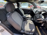 USED 2013 13 VOLKSWAGEN BEETLE 1.6 TDI BlueMotion Tech Design Hatchback 3dr Diesel Manual Euro 5 (s/s) (105 ps) ABS AND AIR CON