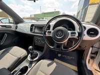USED 2013 13 VOLKSWAGEN BEETLE 1.6 TDI BlueMotion Tech Design Hatchback 3dr Diesel Manual Euro 5 (s/s) (105 ps) ABS AND AIR CON