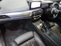 USED 2022 22 BMW 5 SERIES 3.0 530d MHT M Sport Touring Steptronic xDrive Euro 6 (s/s) 5dr 20in ALLOYS, FULL BMW HISTORY