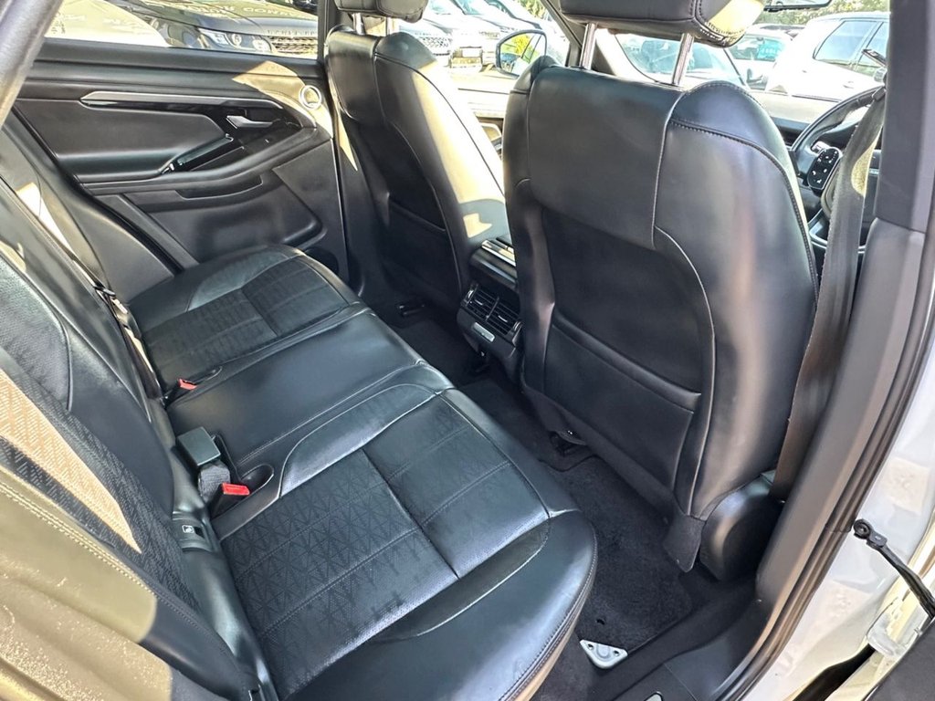 USED 2020 20 LAND ROVER RANGE ROVER EVOQUE 2.0 D240 MHEV R-Dynamic HSE SUV 5dr Diesel Auto 4WD Euro 6 (s/s) (240 ps) 