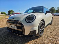 USED 2024 74 MINI ELECTRIC COOPER SE 54.2kWh Sport Hatchback 3dr Electric Auto (218 ps) 