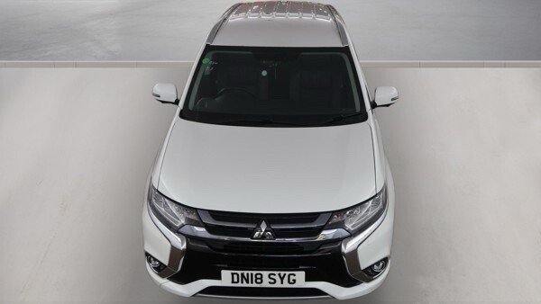 USED 2018 18 MITSUBISHI OUTLANDER 2.0h 12kWh 4h SUV 5dr Petrol Plug-in Hybrid CVT 4WD Euro 6 (s/s) (200 ps) &pound;ZERO DEPOSIT FINANCE