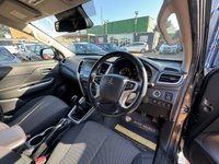 USED 2020 70 MITSUBISHI L200 2.2 DI-D DC Warrior Pickup Double Cab 4dr Diesel Manual 4WD Euro 6 (s/s) (150 ps) ABS AND AIR CON
